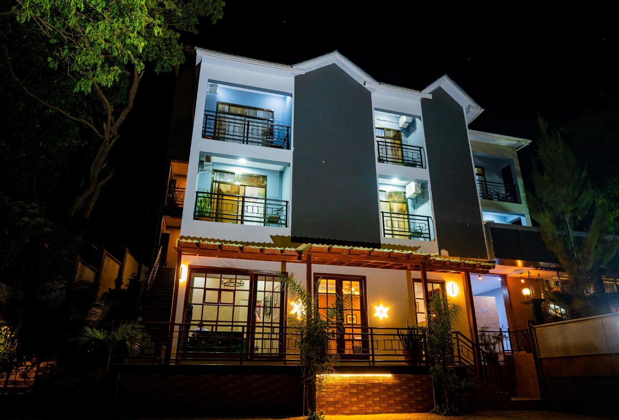 Greenside Hotel Arusha Buitenkant foto